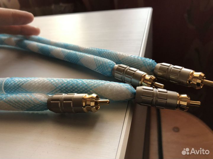 Серебряный межблочный кабель Rca