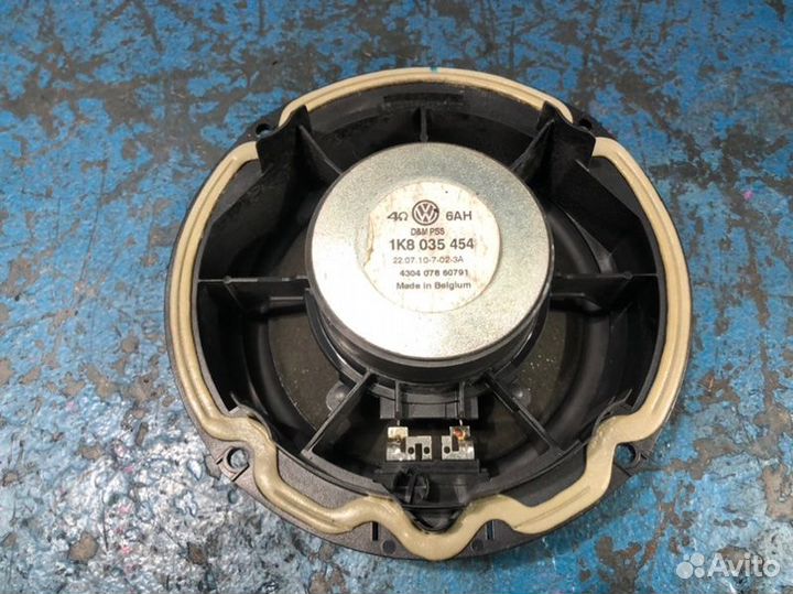 Динамик Volkswagen Golf 6