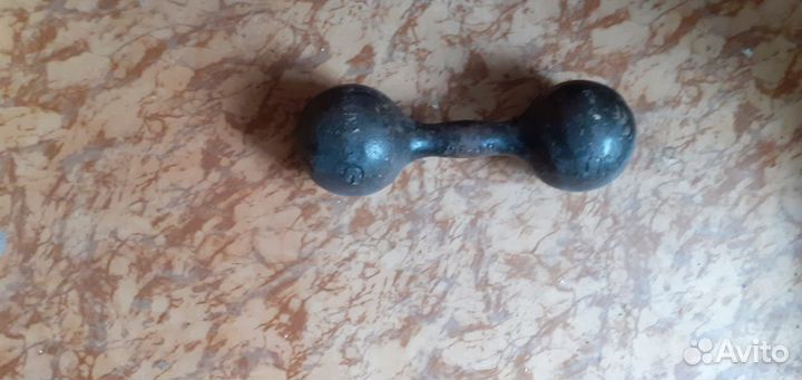 Гантели и турник