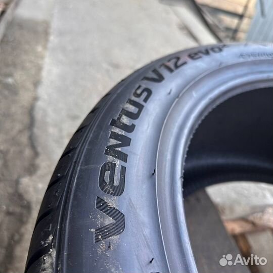 Hankook Ventus V12 Evo2 K120 275/40 R19 105Y