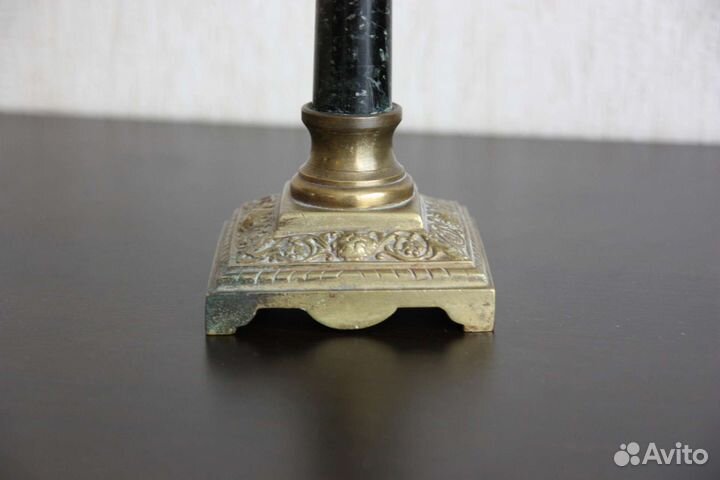 Лампа масляная, камень, бронза. Франция