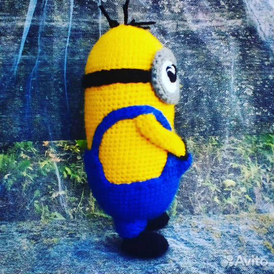 Вязаные игрушки Миньон