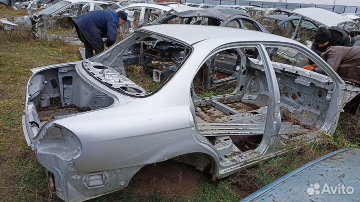 Киа спектра крыло заднее правое четверть