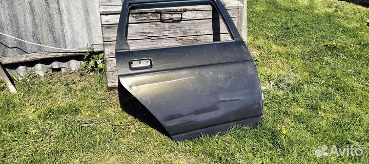 Дверь ваз 2111