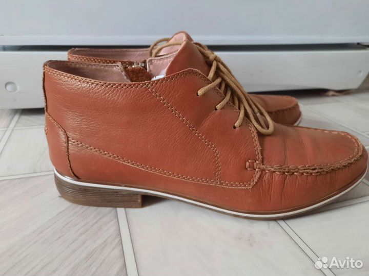 Ботинки женские 37 размер
