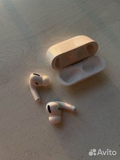 Наушники Airpods Pro