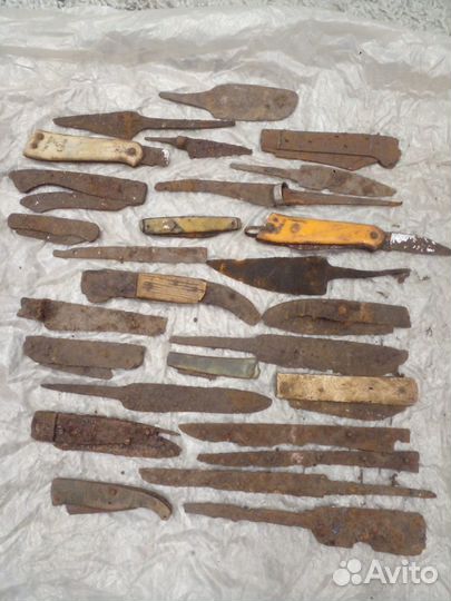 Кованные копанные предметы