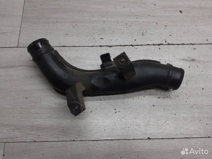 Патрубок интеркулера VAG