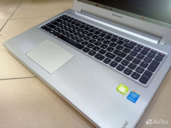 Lenovo Z510 Intel i5/SSD/Nvidia 2gb