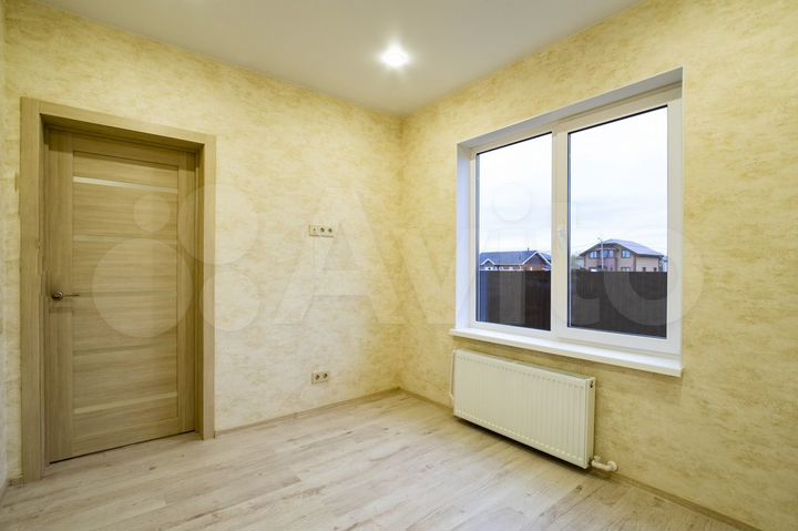 Коттедж 191 м² на участке 10 сот.