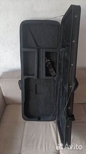 Кейс для электрогитары Boston CEG-250