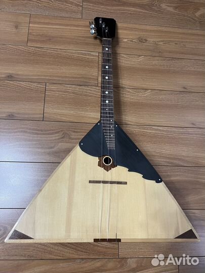 Балалайка академическая Doff F202 Прима