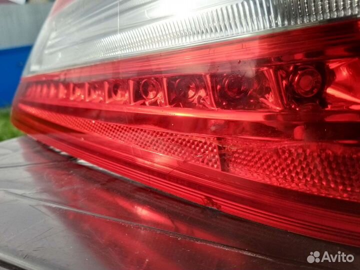 Заднии фонари стопы на нисан тиана J32