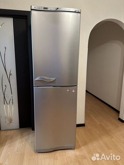 Холодильник