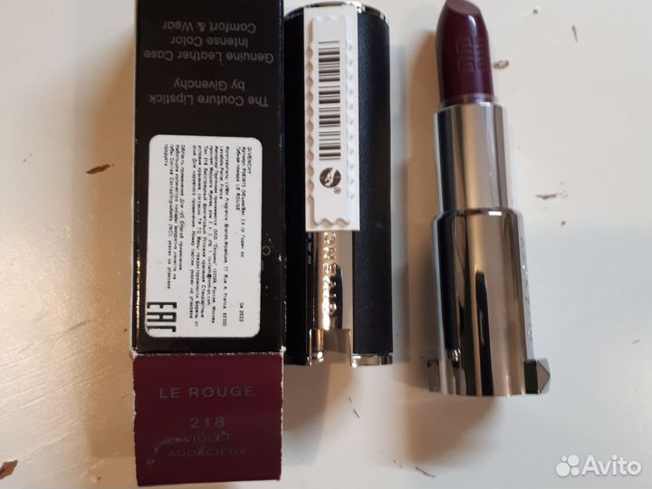 Givenchy помада