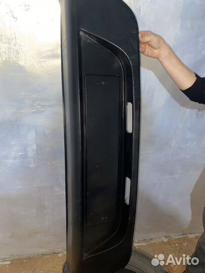 Бампер задный цинтральный