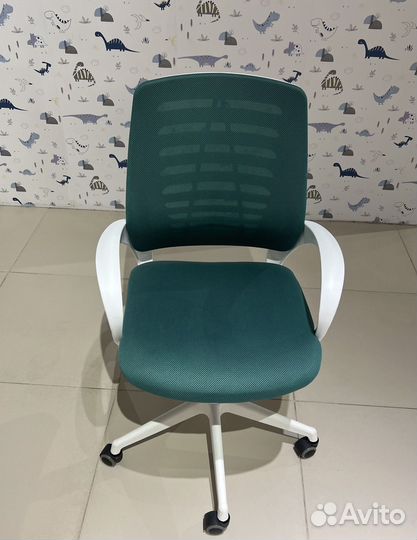 Компьютерное кресло