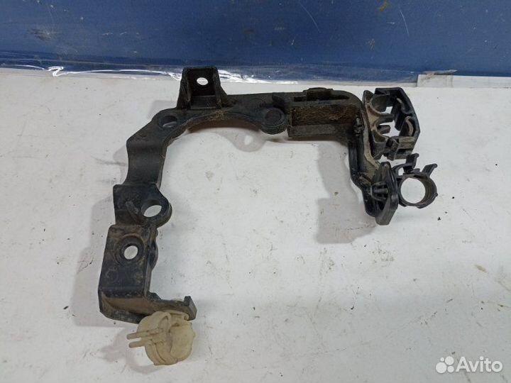 Кронштейн проводки Fiat Albea седан 1.4 2011