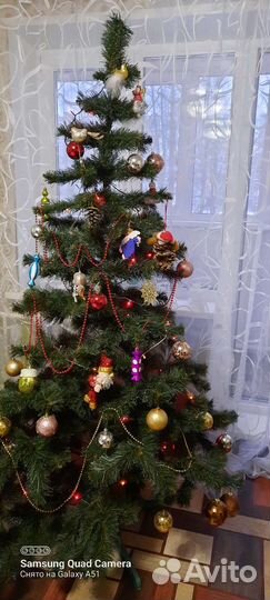 Елка искусственная