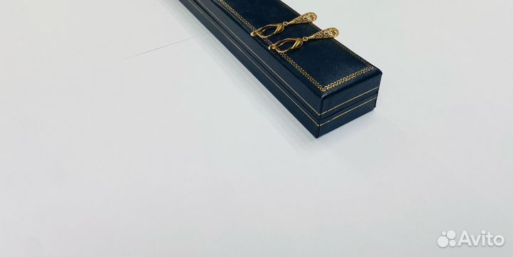 Золотые серьги