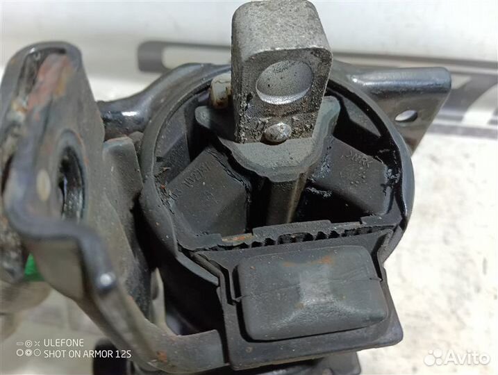 Подушка двигателя левая Skoda Rapid 1.4 cusb 2016