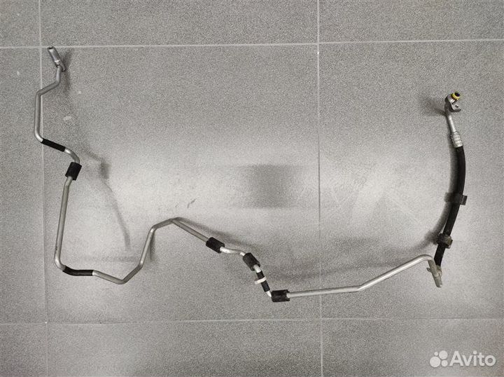 Трубка кондиционера Audi A4 B8