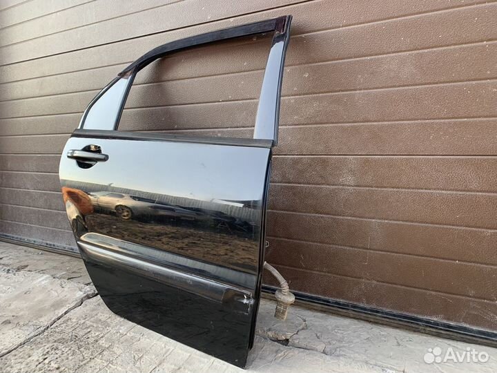 Дверь задняя правая Lancer 9