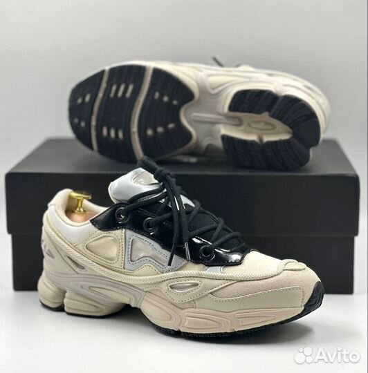 Adidas x Raf Simons ozweego