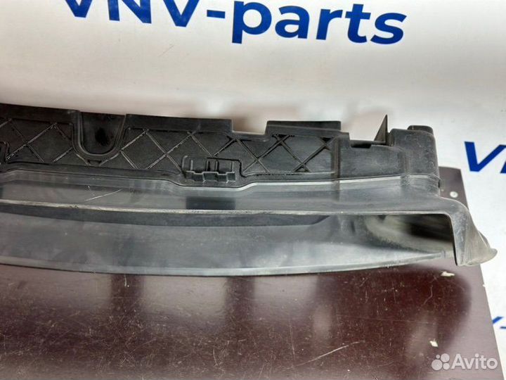 Воздуховод радиатора Volvo V40 2015