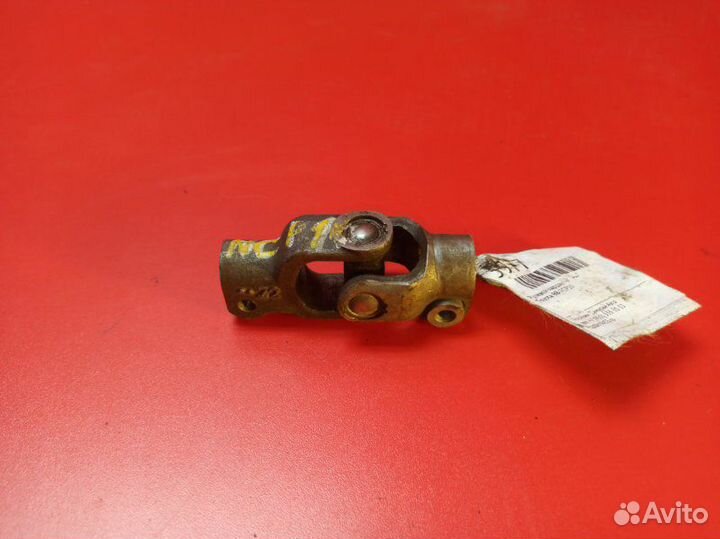 Рулевой карданчик Toyota Vitz SCP92 2SZ-FE