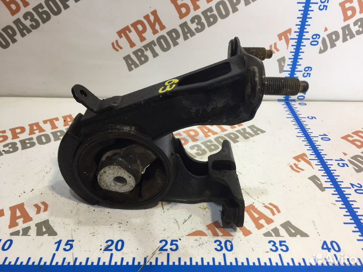 Тойота Королла Подушка двигателя нижняя (косточка)