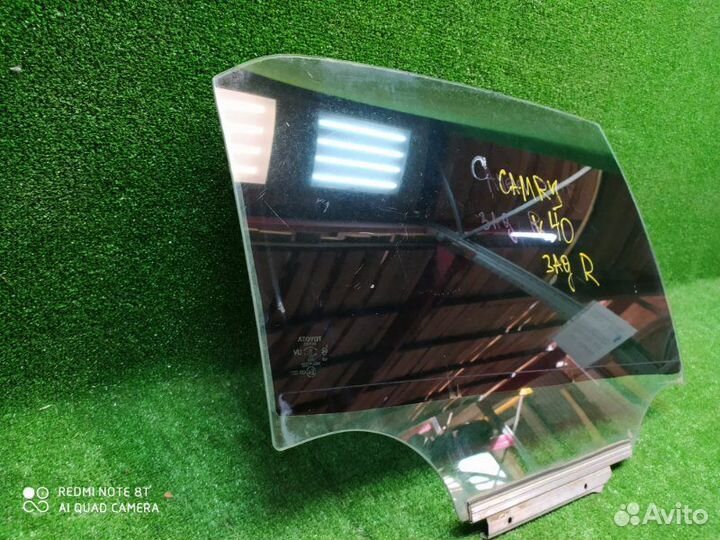 Стекло двери заднее правое Toyota Corolla 150