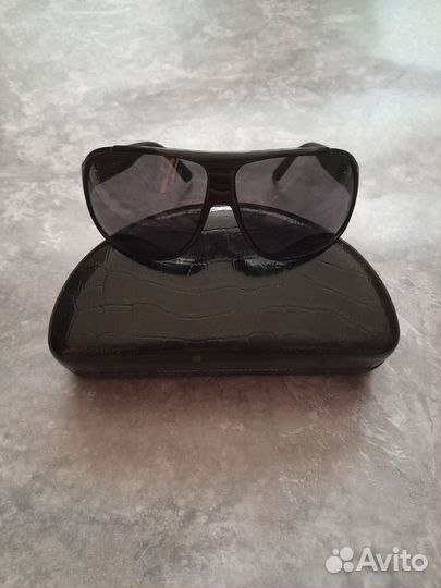 Солнцезащитные очки женские Италия, оригинал