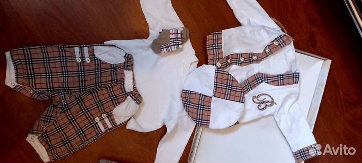 Костюмы и вещи