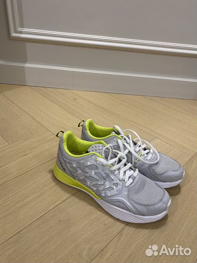 Кроссовки reebok женские 38,5