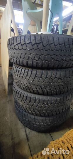 Nokian Tyres Hakkapeliitta LT 245/75 R16 120Q