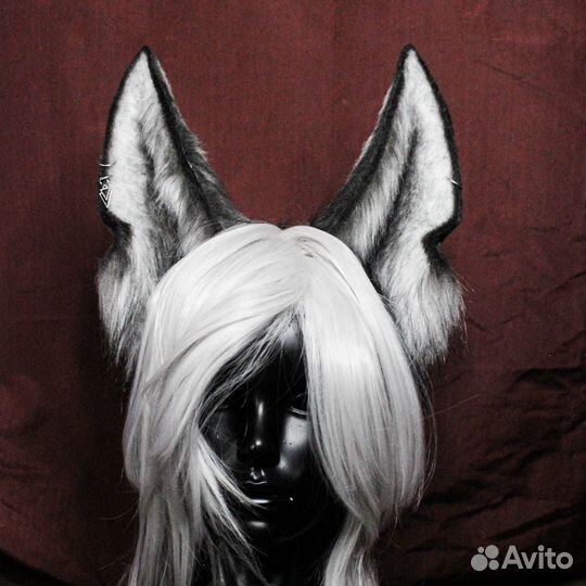 Ушки анубис светло-серые 20см