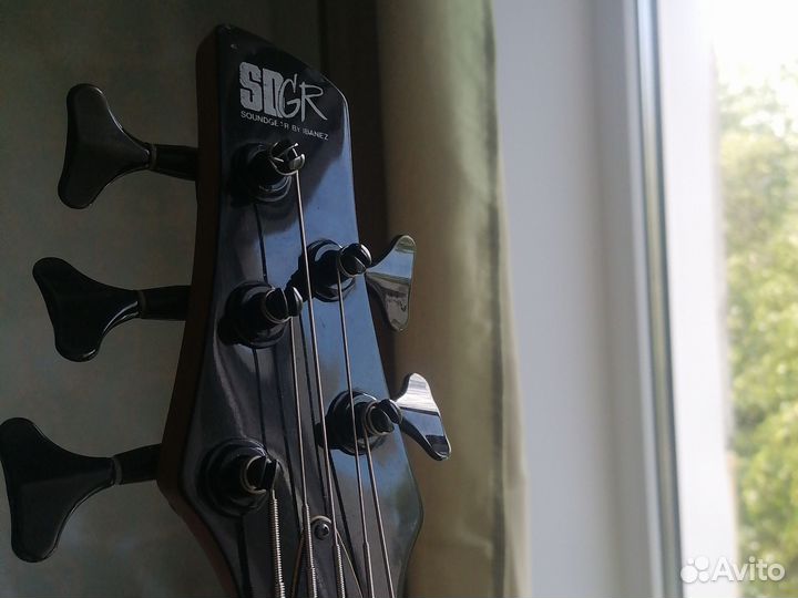 Бас гитара Ibanez sr405 корея