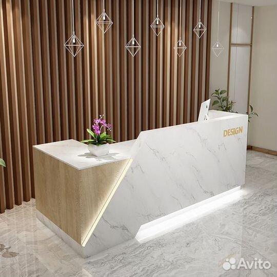 Ресепшен стойка для магазина