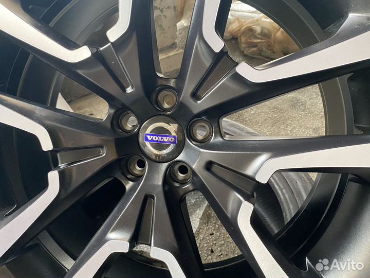 Новые оригинальные диски Volvo XC60 R22