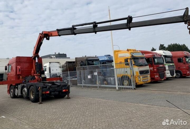 В разборке грузовик DAF, XF 95 2002-2005