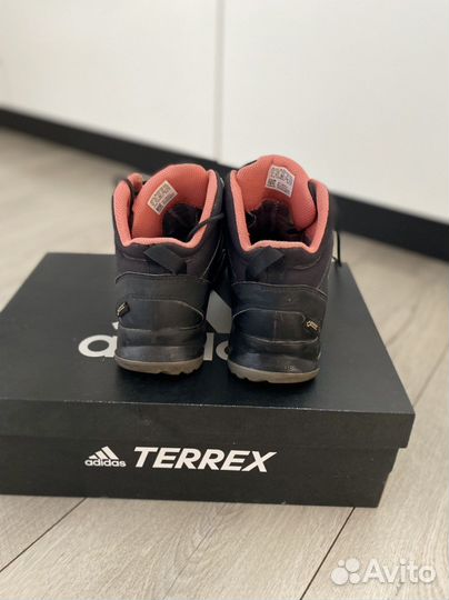 Ботинки adidas terrex