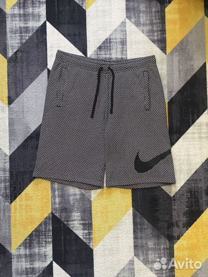 Шорты Nike big swoosh