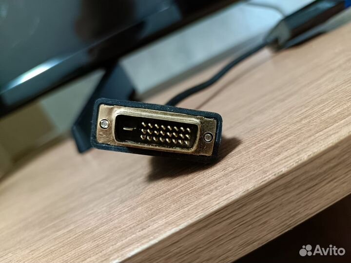 Монитор Samsung syncmaster