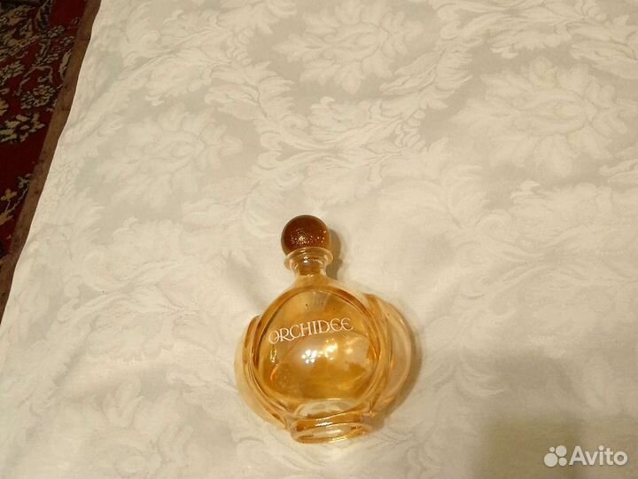 Пустые флаконы от парфюма