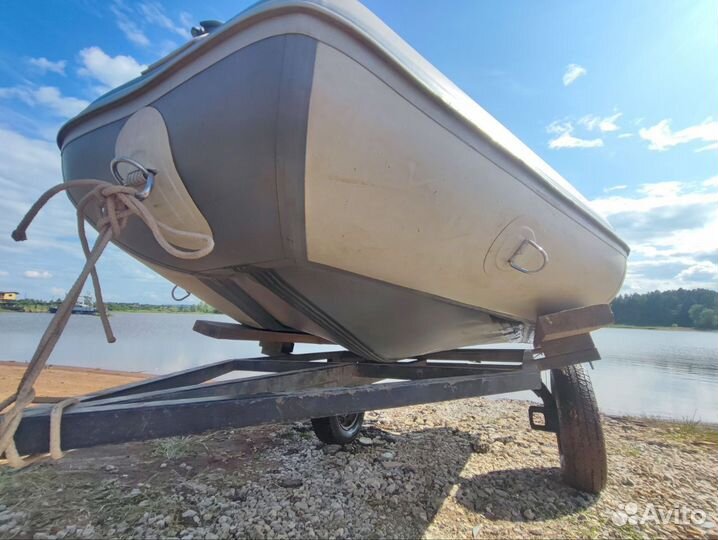 Лодка badger 370