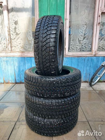 Viatti Brina Nordico V-522 195/60 R15