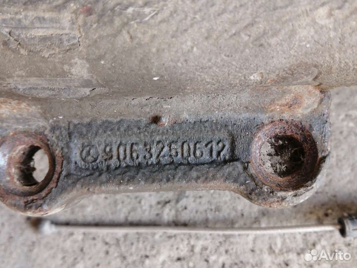 Задний мост на мерседес спринтер 906