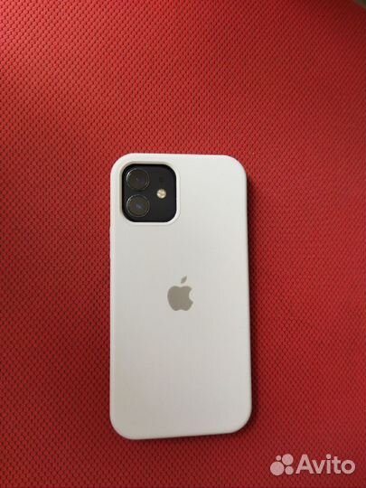 iPhone 12, 64 ГБ