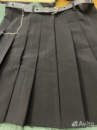 Черная мини-юбка 48